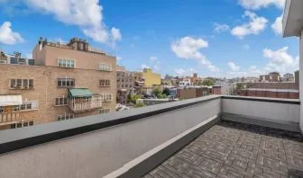 Outdoor patio at Aura Hotel Brooklyn.