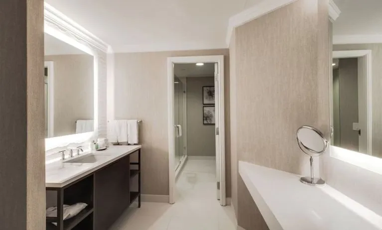 Guest bathroom with shower at The Westin New Orleans.