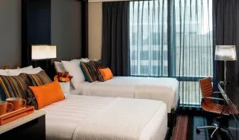 Day use twin room with work desk and private bathroom at Courtyard By Marriott New York Manhattan/Central Park.