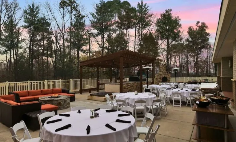 Courtyard suitable as workspace at Embassy Suites By Hilton Charlotte-Concord-Golf Resort & Spa.