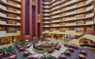 Hotel Embassy Suites By Hilton Charlotte-Concord-Golf Resort & Spa image