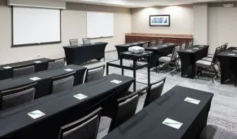 Professional meeting facility at Courtyard Miami Dolphin Mall.