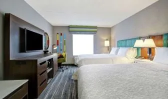 Queen beds at Hampton Inn And Suites Guelph.