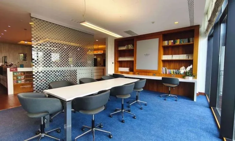 Meeting room at Hampton By Hilton Samsun.