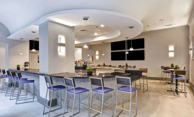 On-site bar at Embassy Suites By Hilton Miami - International Airport.