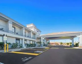 Parking available at Spark By Hilton Fountain Hills Scottsdale.
