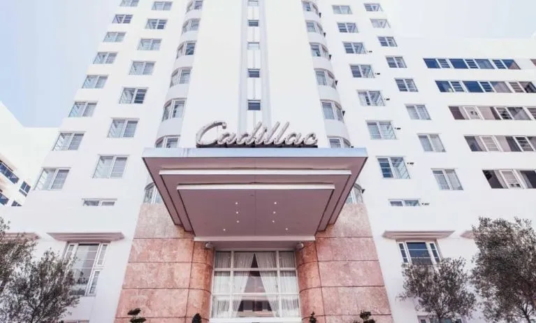 Entrance and outdoor view of Cadillac Hotel & Beach Club, Autograph Collection.