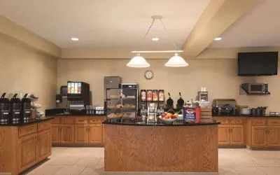Breakfast available at Country Inn & Suites By Radisson Mankato Hotel.