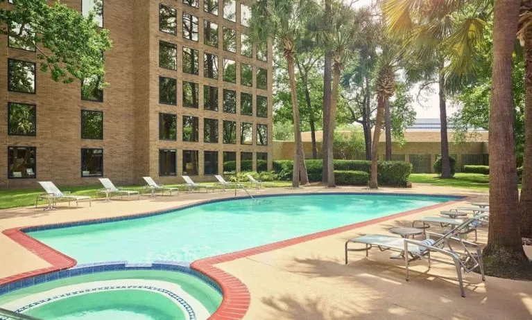 Outdoor pool at DoubleTree By Hilton Houston Intercontinental Airport.