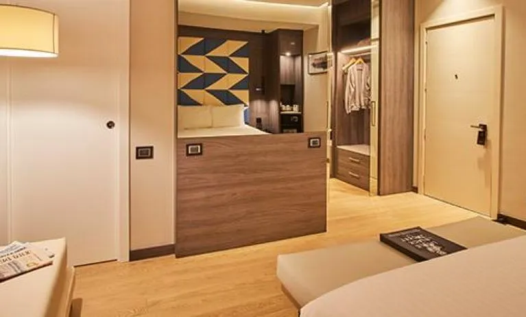 IH Hotels Milano Ambasciatori, Milan