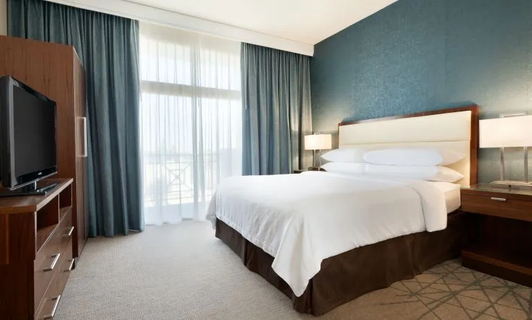 Day use room with natural light at Embassy Suites By Hilton Brea North Orange County.