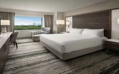 Deluxe king room with TV screen and amazing view at the Signia by Hilton Orlando Bonnet Creek.