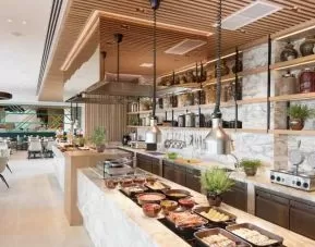 Breakfast buffet in a stilish restaurant area at the Hilton Garden Inn Singapore Serangoon.