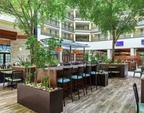 Embassy Suites By Hilton Nashville Airport, Nashville