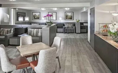 Executive lounge area perfect as workspace at the Hilton Sacramento-Arden West.