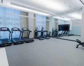 well quipped fitness center at Canopy by Hilton Jersey City Arts District.