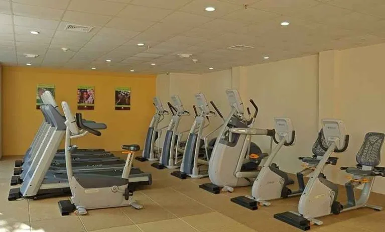 well equipped fitness center at DoubleTree by Hilton Hotel Cariari San Jose - Costa Rica.