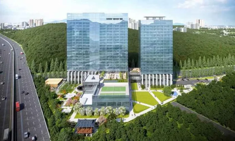 View of the hotel building at the DoubleTree by Hilton Seoul Pangyo.