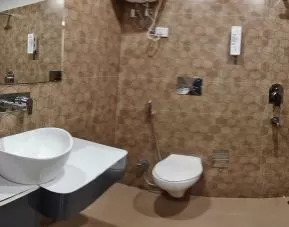 Hotel Mandakini Royale, Kanpur