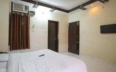 Hotel Aananda