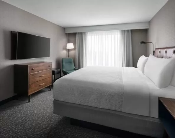 Day use room with natural light at Four Points By Sheraton San Francisco Airport.
