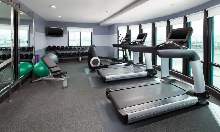 Fitness facility at Four Points By Sheraton San Francisco Airport.
