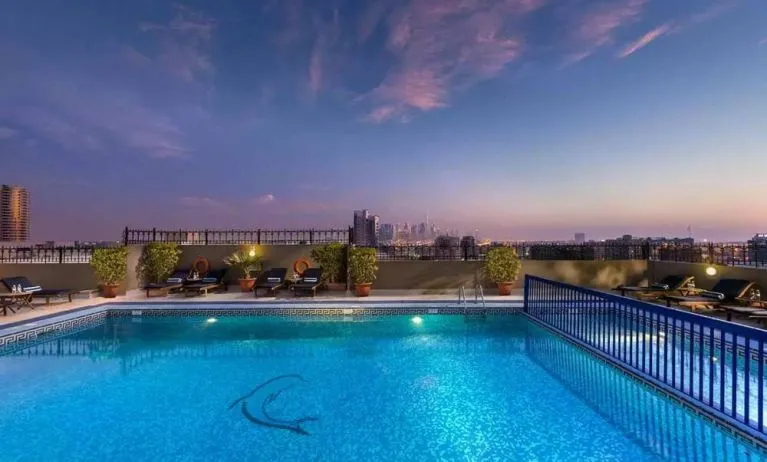 Savoy Central Hotel Apartments, Dubai