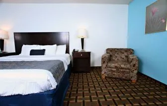 Day use room at Coratel Inn & Suites By Jasper Newton.