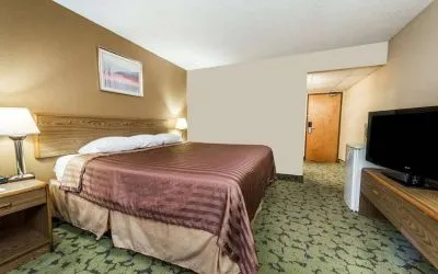 Travelodge By Wyndham Bloomington