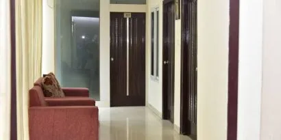 4 Seasons Suites