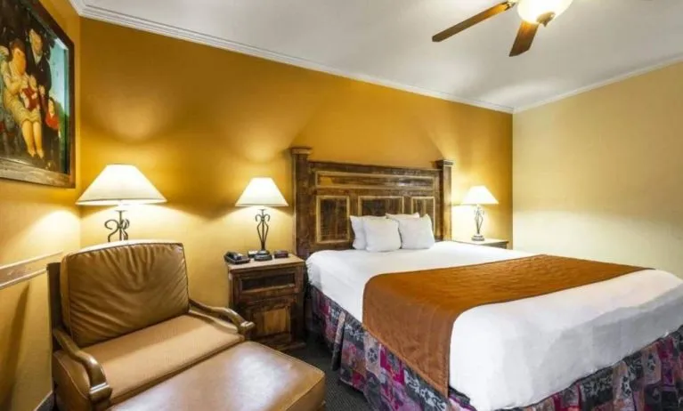 Day use room at La Hacienda Inn Alamodome/Riverwalk.