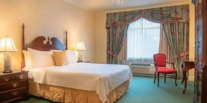 Day use room with natural light at The Bristol Hotel.
