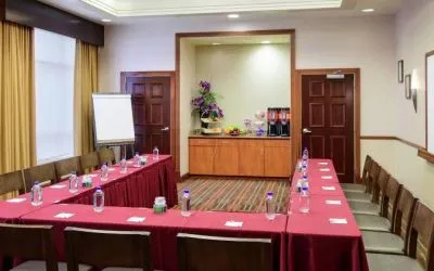 Professional meeting room at Hampton Inn Washington - Downtown - Convention Center.