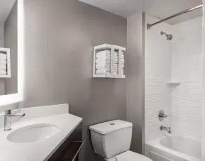 Hampton Inn Chicago-O'Hare International Airport, Schiller Park