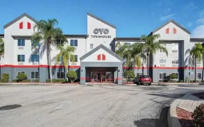 Parking available at OYO Townhouse Orlando West.
