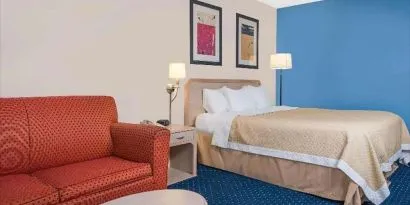 Day use room with living area at Norwood Inn & Suites La Crosse.
