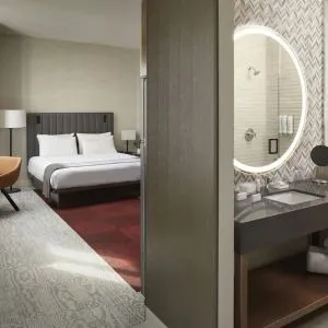 THesis Hotel Miami Coral Gables, Curio Collection By Hilton