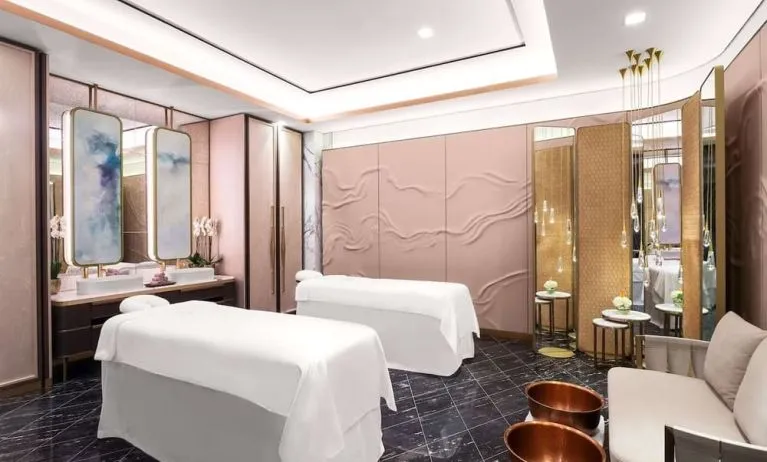 Waldorf Astoria Kuwait, Kuwait City