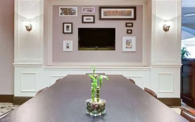 Professional meeting area at Sonesta Atlanta Northwest Galleria.