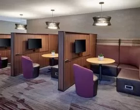 Work pods at Sonesta Select Minneapolis Eden Prairie.