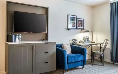 Day use room with TV and work space at EnVision Hotel St. Paul South.