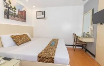 Eurotel Vivaldi, Quezon
