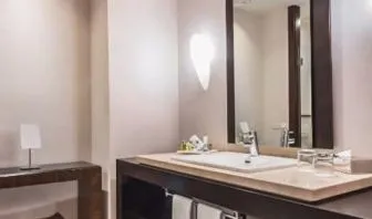 NH Collection Guadalajara Providencia