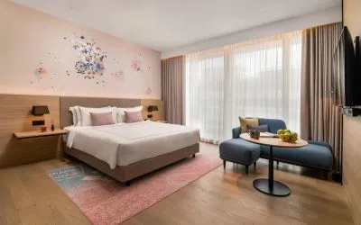 Day use room with natural light at Capri By Fraser Bukit Bintang.