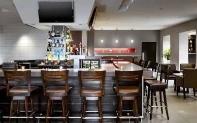 Hotel bar at Four Points By Sheraton Mississauga Meadowvale.