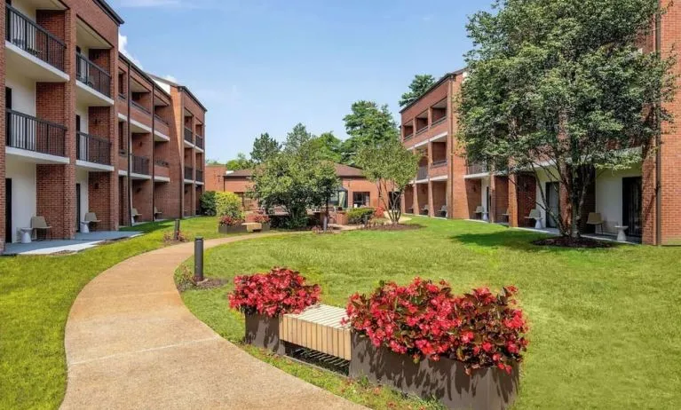 Hotel exterior at Sonesta Select Boston Foxborough Mansfield.