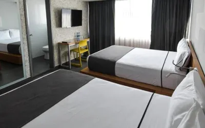Hotel Perla Central