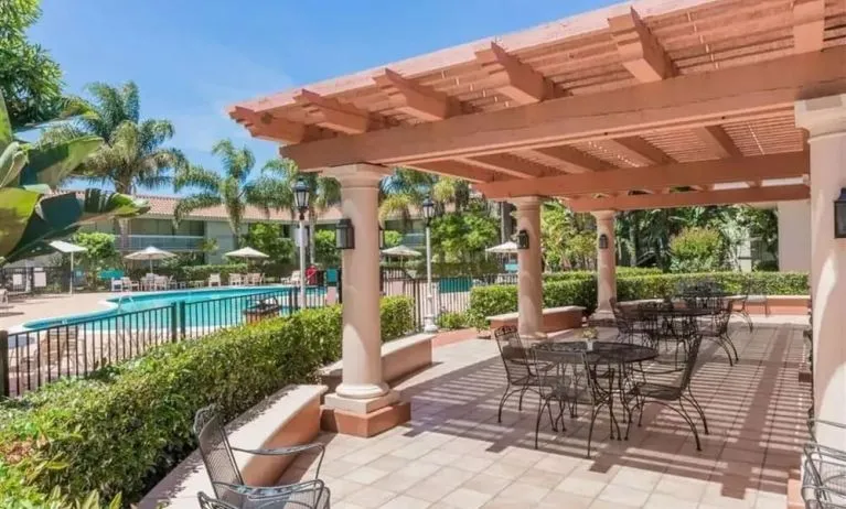 Outdoor terrace at Uptown Oasis San Jose Airport.