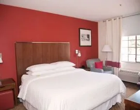 Day use room with natural light at La Hacienda San Jose Silicon Valley.