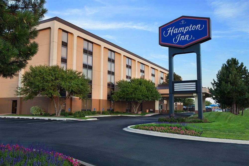 Hampton Inn Chicago-O'Hare - Day Use Rooms | HotelsByDay